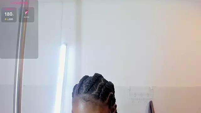 Kloe__11 on StripChat 