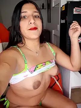 Freechat laura_goddess_ts on StripChat