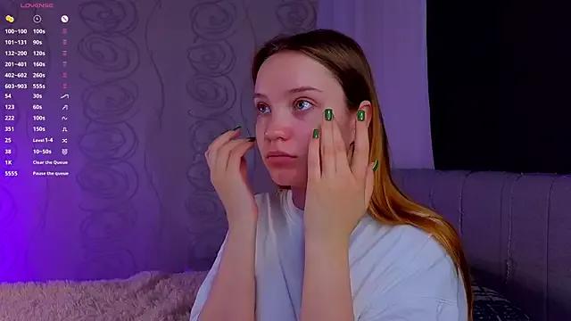 LaurenMcdonald on StripChat 