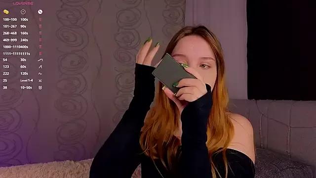 LaurenMcdonald on StripChat 