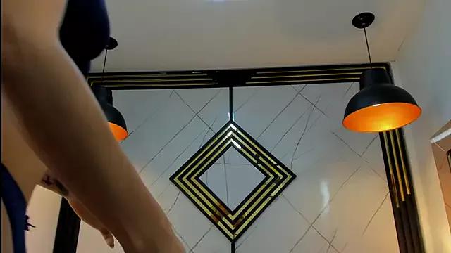 Leisygirl on StripChat 