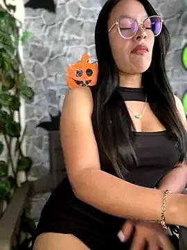 Watch StripChat's Liulee2 Liulee2 from StripChat