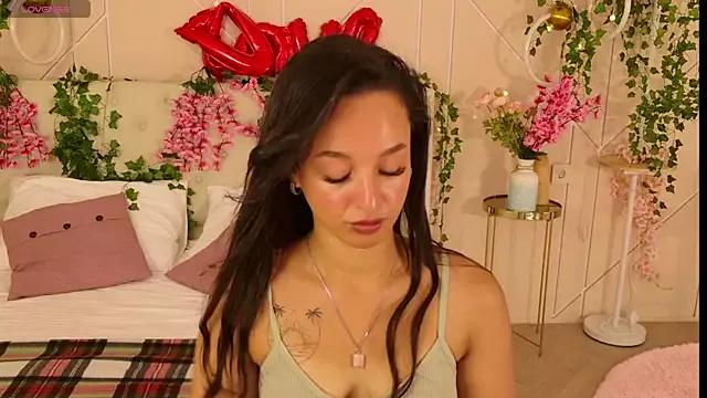 Lolly_Neal on StripChat 