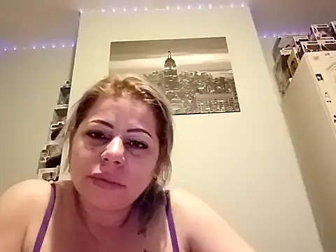 lovebaby69 from StripChat