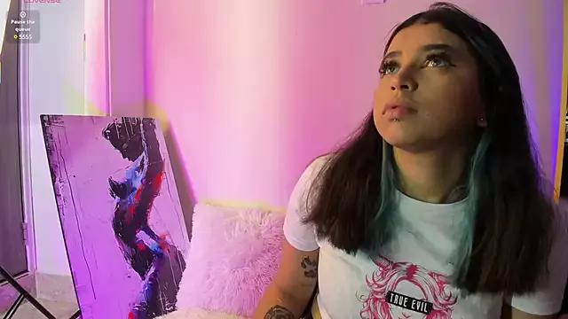 lyra-rain on StripChat 