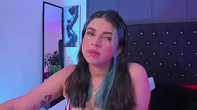 lyra-rain on StripChat 