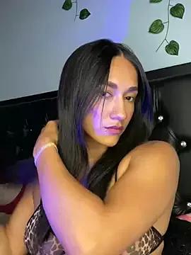 mailyreid on StripChat 