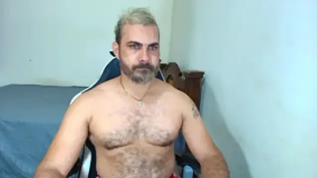 max_love255 from StripChat