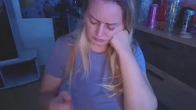 Meliss_Official9 from StripChat