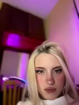 Try Melissa_cum, she wants to masturbate for you Melissa_cum from StripChat