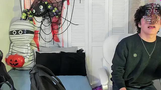 Freechat miilo_wolf on StripChat