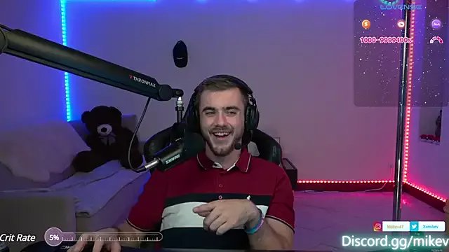 Mikev on StripChat