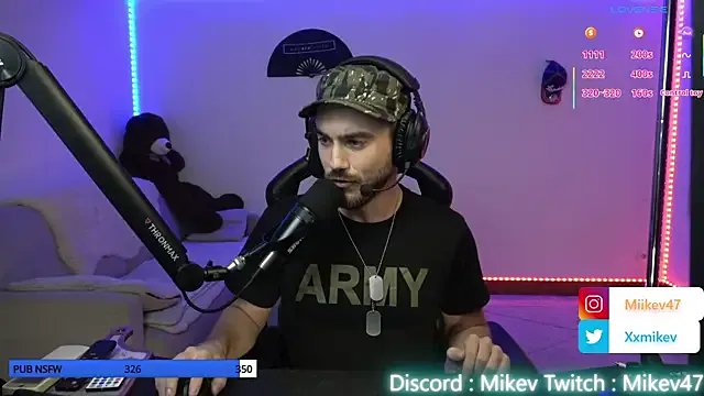 Mikev on StripChat