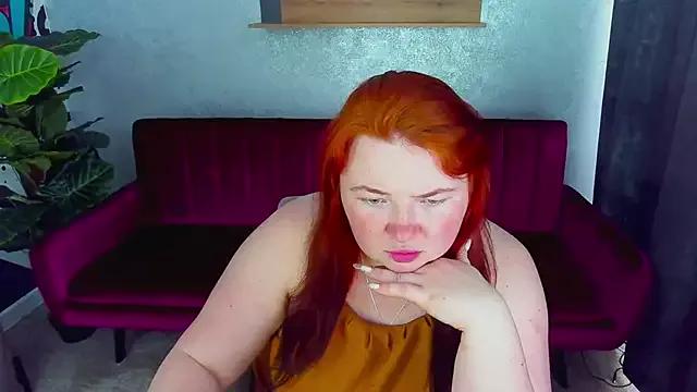 Mila_Moons on StripChat 