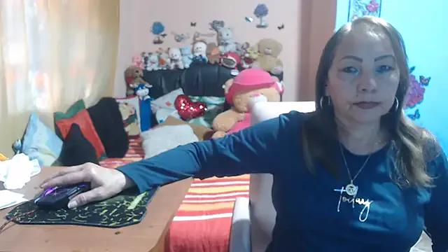 Join amazing slut Milfeddy_ milfeddy_ from StripChat