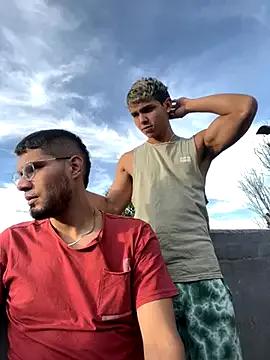 Explore StripChat's Mirallesandbig mirallesandbig from StripChat