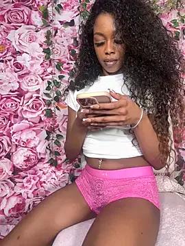 mismialove on StripChat 