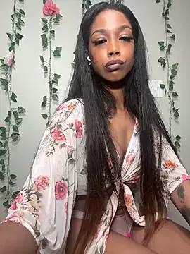 mismialove on StripChat 