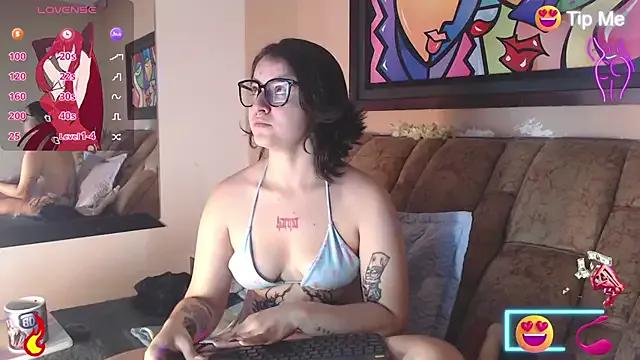 miss_tatta on StripChat 