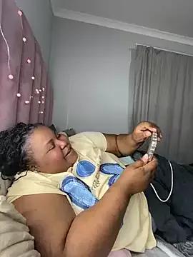 MissLola27 on StripChat 