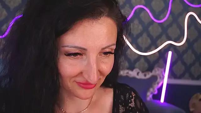 MissRossi on StripChat 