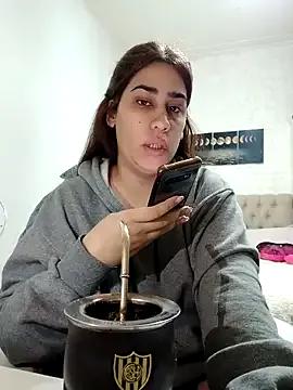 Slutty Nahiarabiel wants you to fuck her body now Nahiarabiel from StripChat