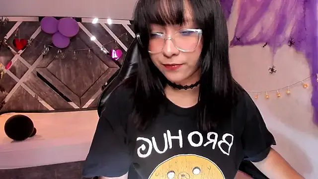 Nanachi_Cook on StripChat