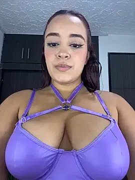 NaughtyNinnaXXX on StripChat