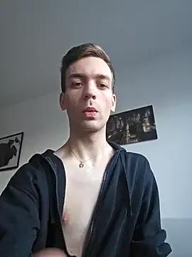 Freechat nickdtr23 on StripChat