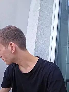 Freechat nickdtr23 on StripChat