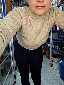 Niidia on StripChat 