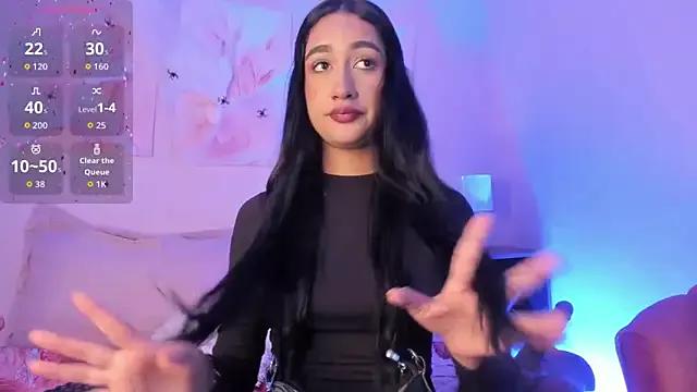 Join amazing stripper Nikolbrice Nikolbrice from StripChat