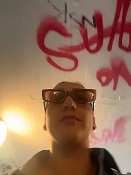 Join 23 years old Ninabigtitied from StripChat Ninabigtitied from StripChat