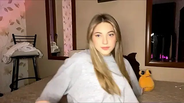 OrethaEredia from StripChat