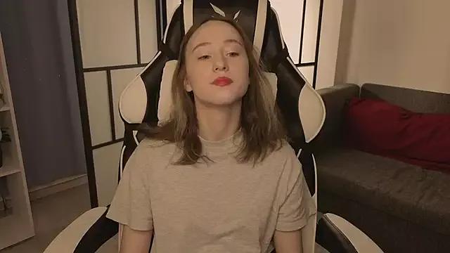PetulaGee on StripChat 