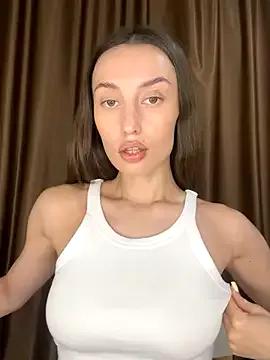 Polli_Kiss on StripChat 