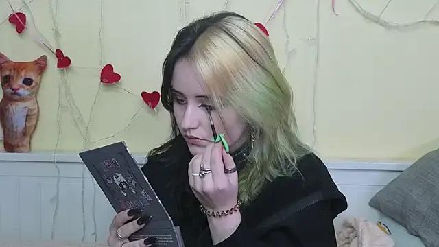 Try sweet performer PortiaHedge PortiaHedge from StripChat