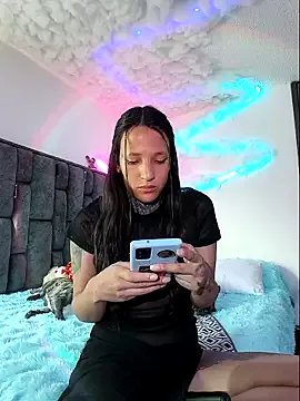 psycoaliena on StripChat