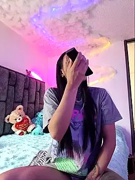 psycoaliena on StripChat