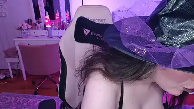 Try slutty model Rachelbrooksxx rachelbrooksxx from StripChat