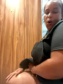 Group Realwetpussy on StripChat