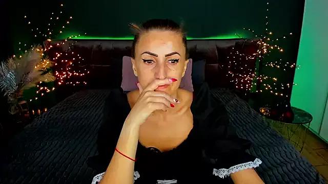Rebecca_Diamond on StripChat 