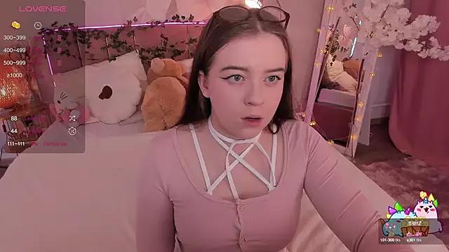 Regina_Meredith17 on StripChat 