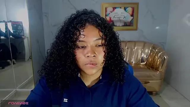 risada_temptation_s on StripChat 