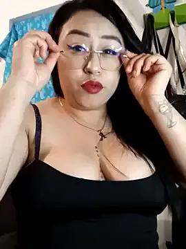 salome_Bri on StripChat 