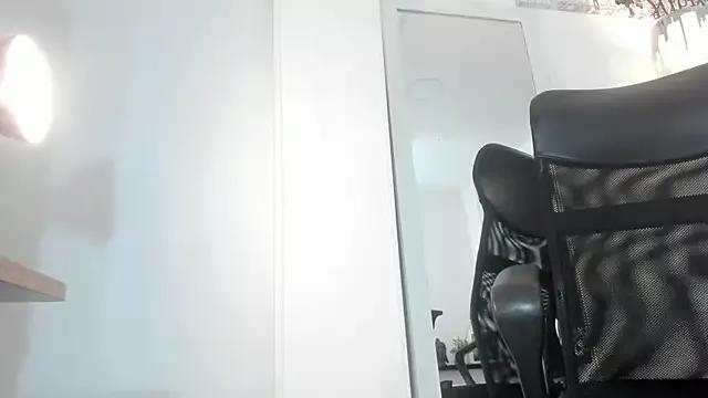 Samyy_Rosse on StripChat 