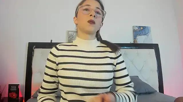 Try 23 years old Sara_Roades from StripChat Sara_Roades from StripChat