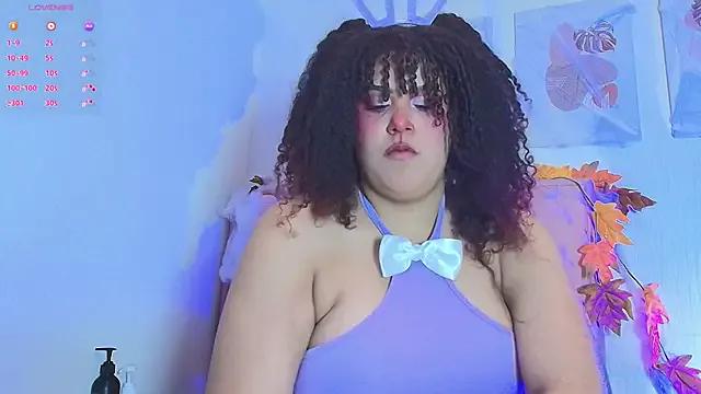 Saray_Cloverr from StripChat