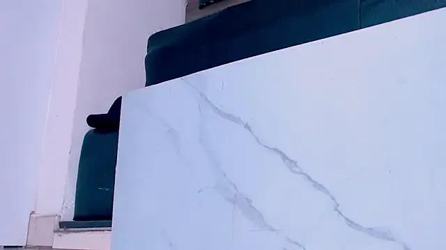 Freechat SashaNova on StripChat