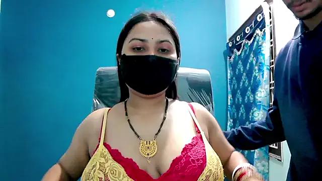 SassyWildCouple on StripChat 